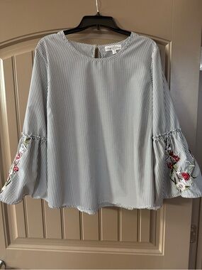 Striped Bell Sleeve Top with Gorgeous Floral Embroidery - White/Grey